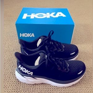 Hoka One Bondi 8